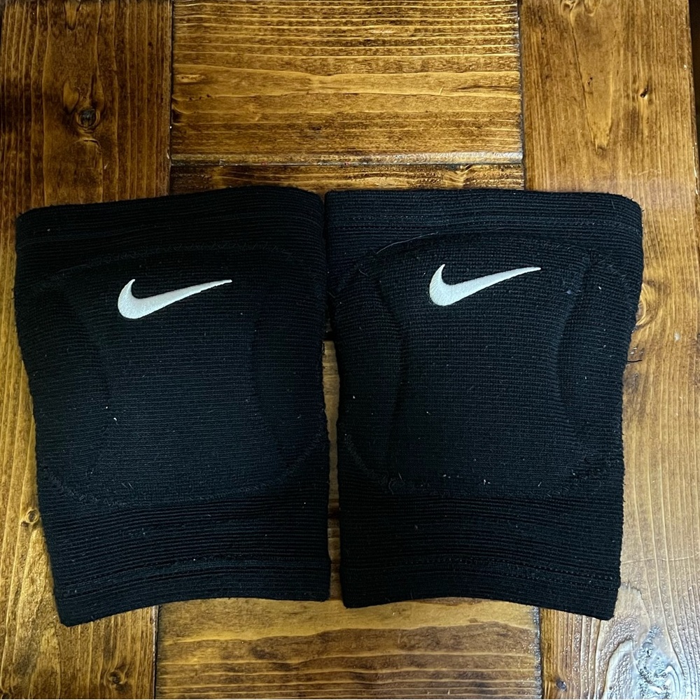 Nike Black Kids Knee Pads with White Swoosh Logo